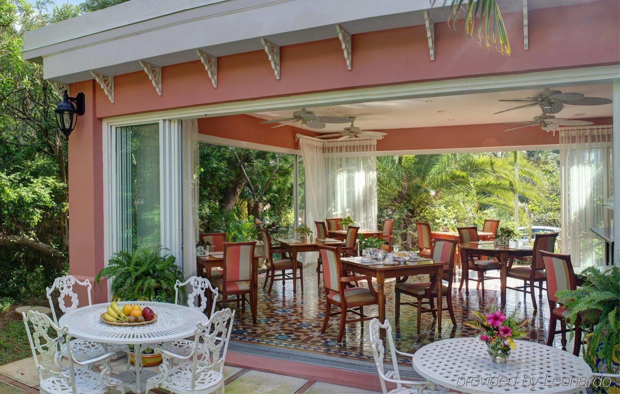 Royal Palms Hotel Hamilton City Buitenkant foto